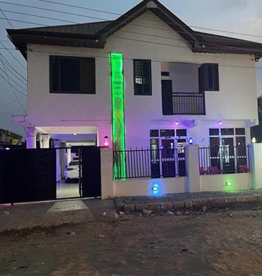 Ohene David Guest House Amanfro Экстерьер фото