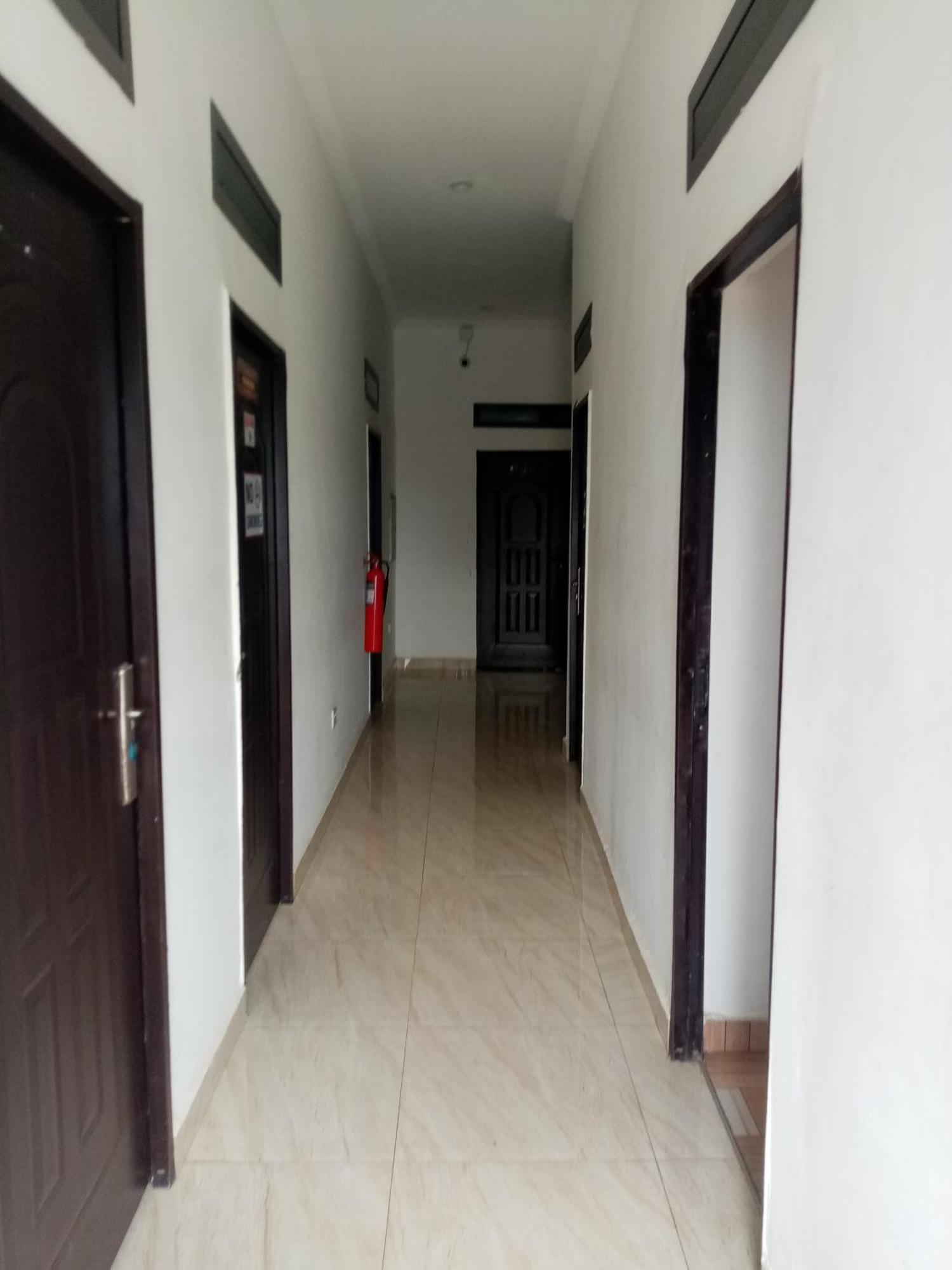 Ohene David Guest House Amanfro Экстерьер фото